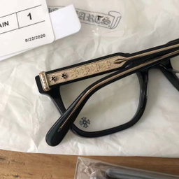 C H Spectacles