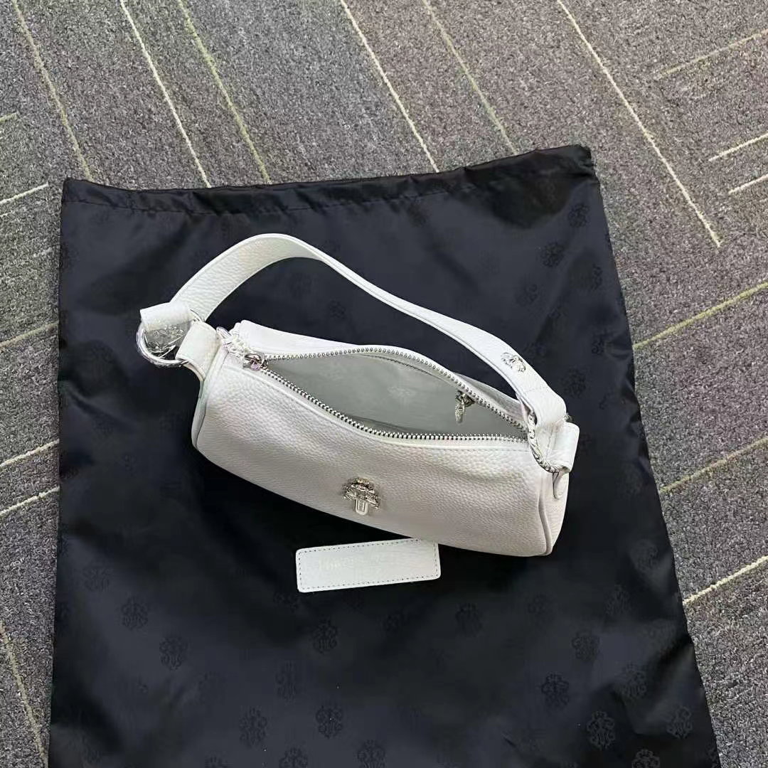C H Nugget Handbag_2