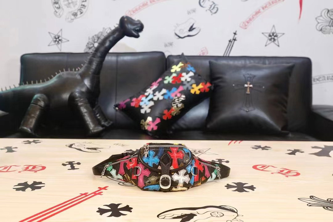 C H Pouch Bag