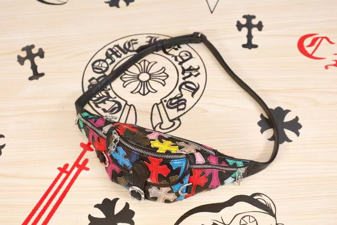 C H Pouch Bag_1