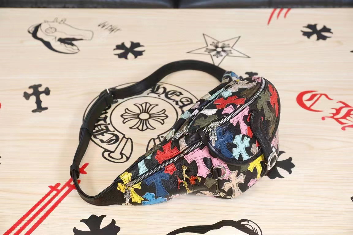 C H Pouch Bag_1