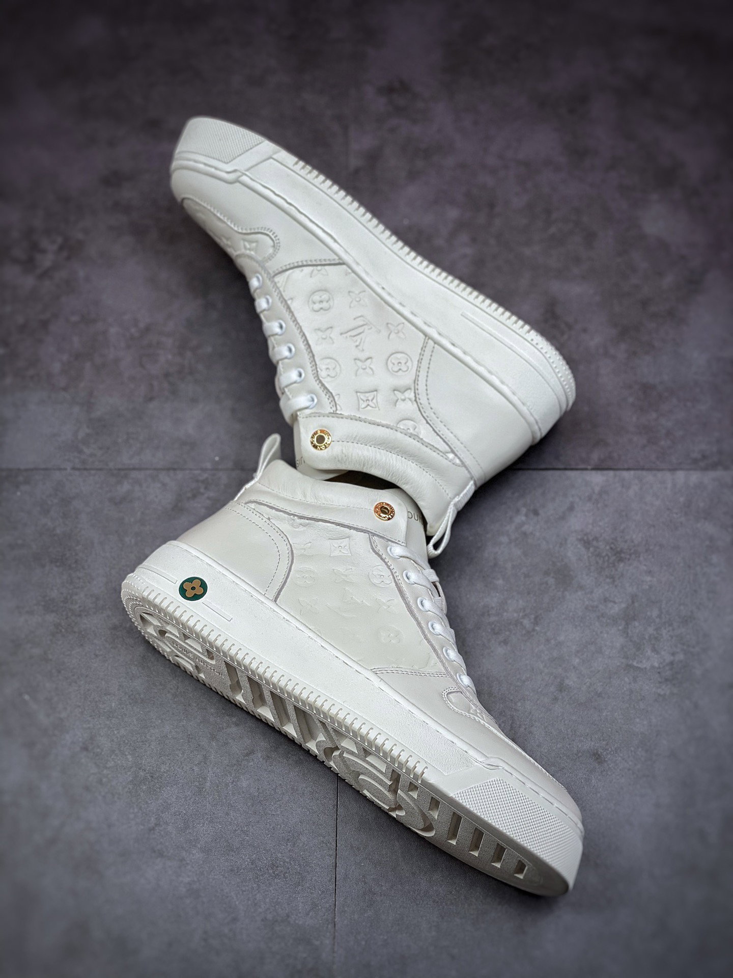 LV Sneaker_0