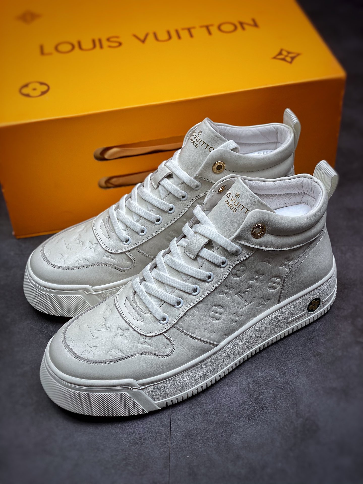 LV Sneaker_3