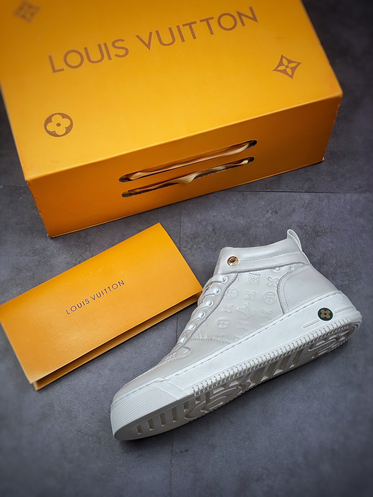 LV Sneaker_1