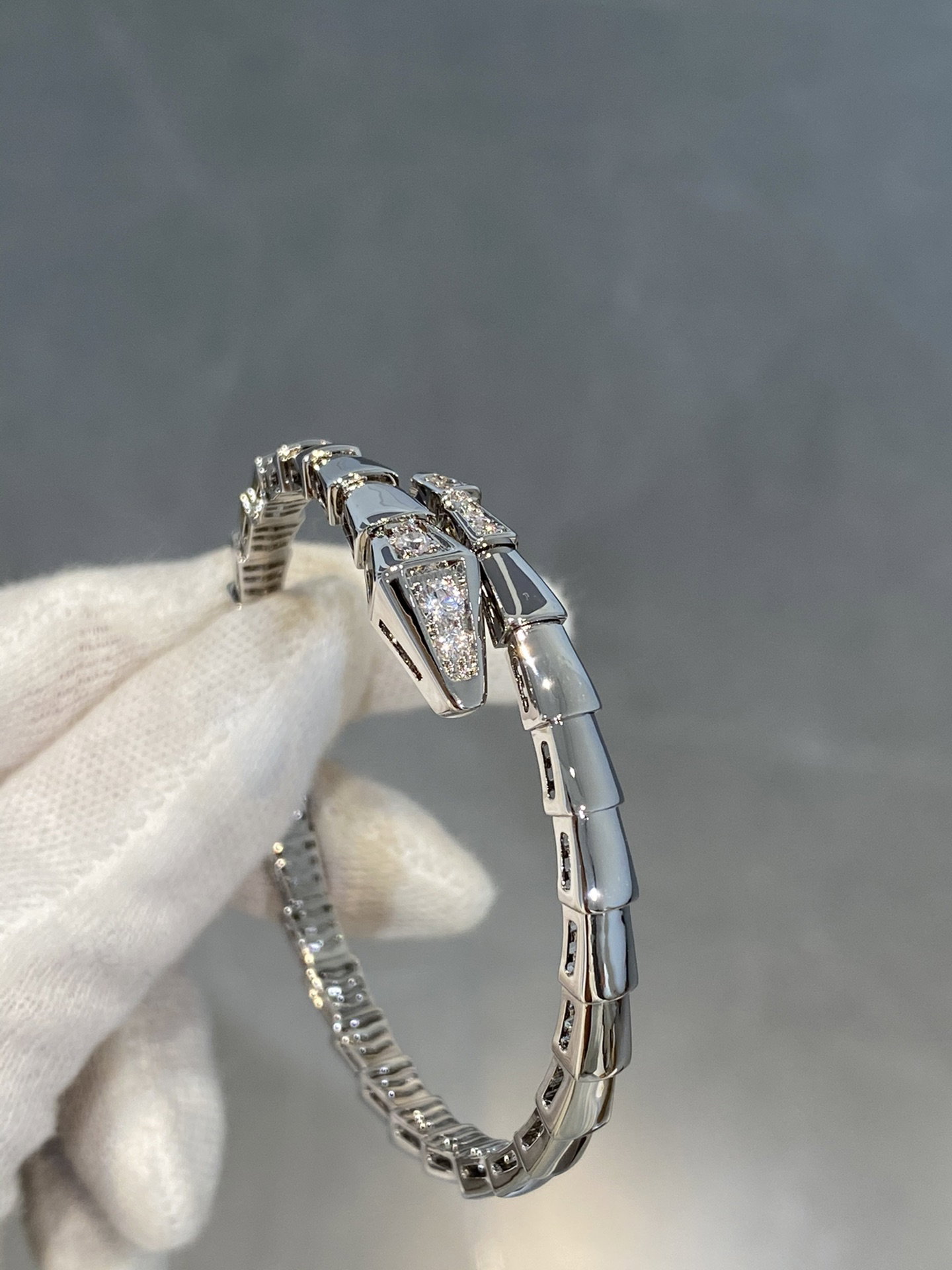 Bulgari Serpenti Bracelet_1