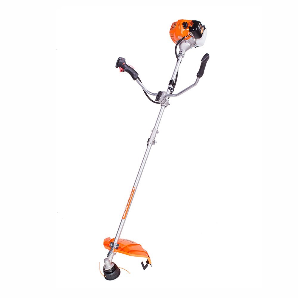 Motocoasa pe benzina BC33C
