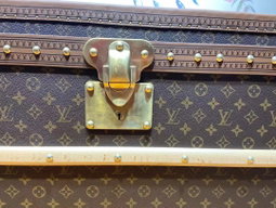 LV VIP Furniture Box
