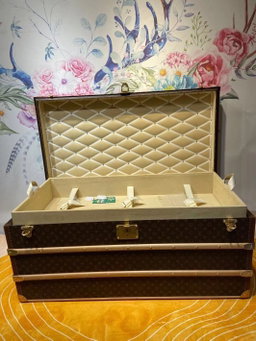 LV VIP Furniture Box