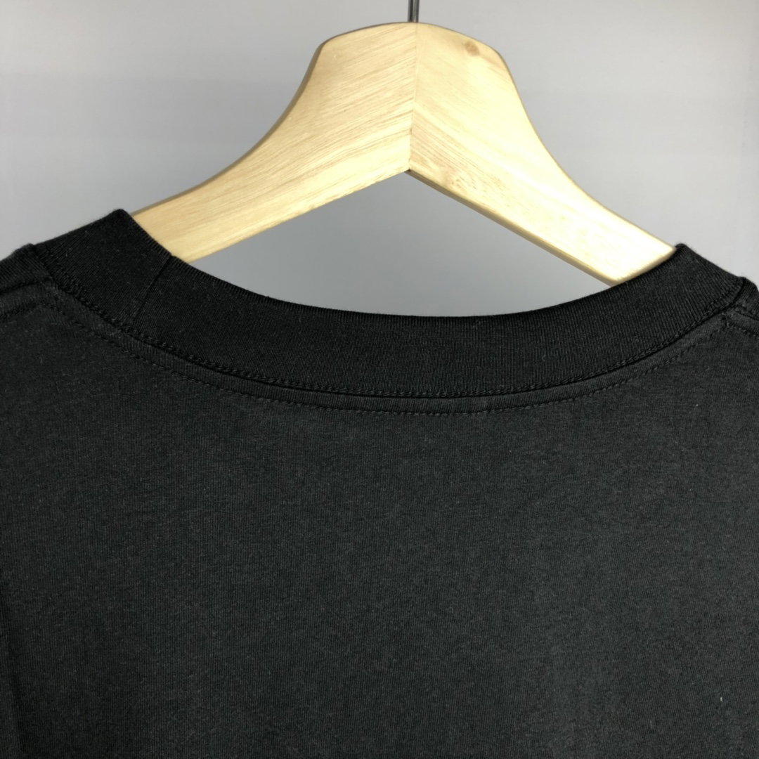 Balenciaga Tee_6