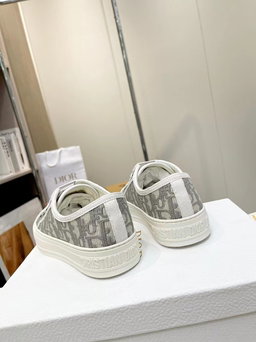 Dior Sneaker