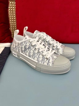 Dior Sneaker