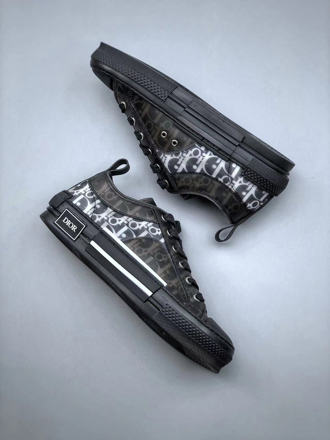 Dior Sneaker