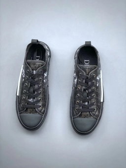 Dior Sneaker