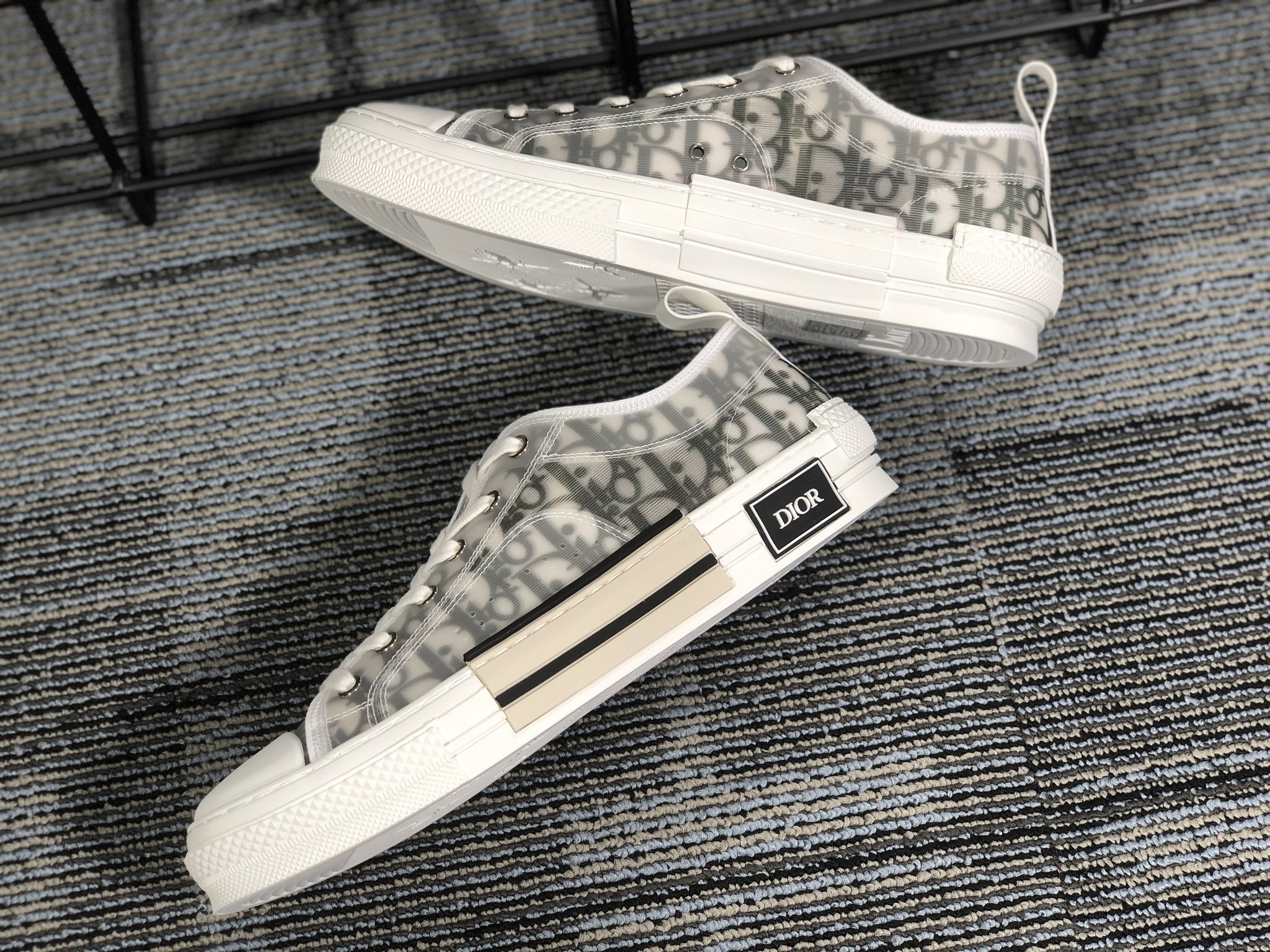 Dior Sneaker_4