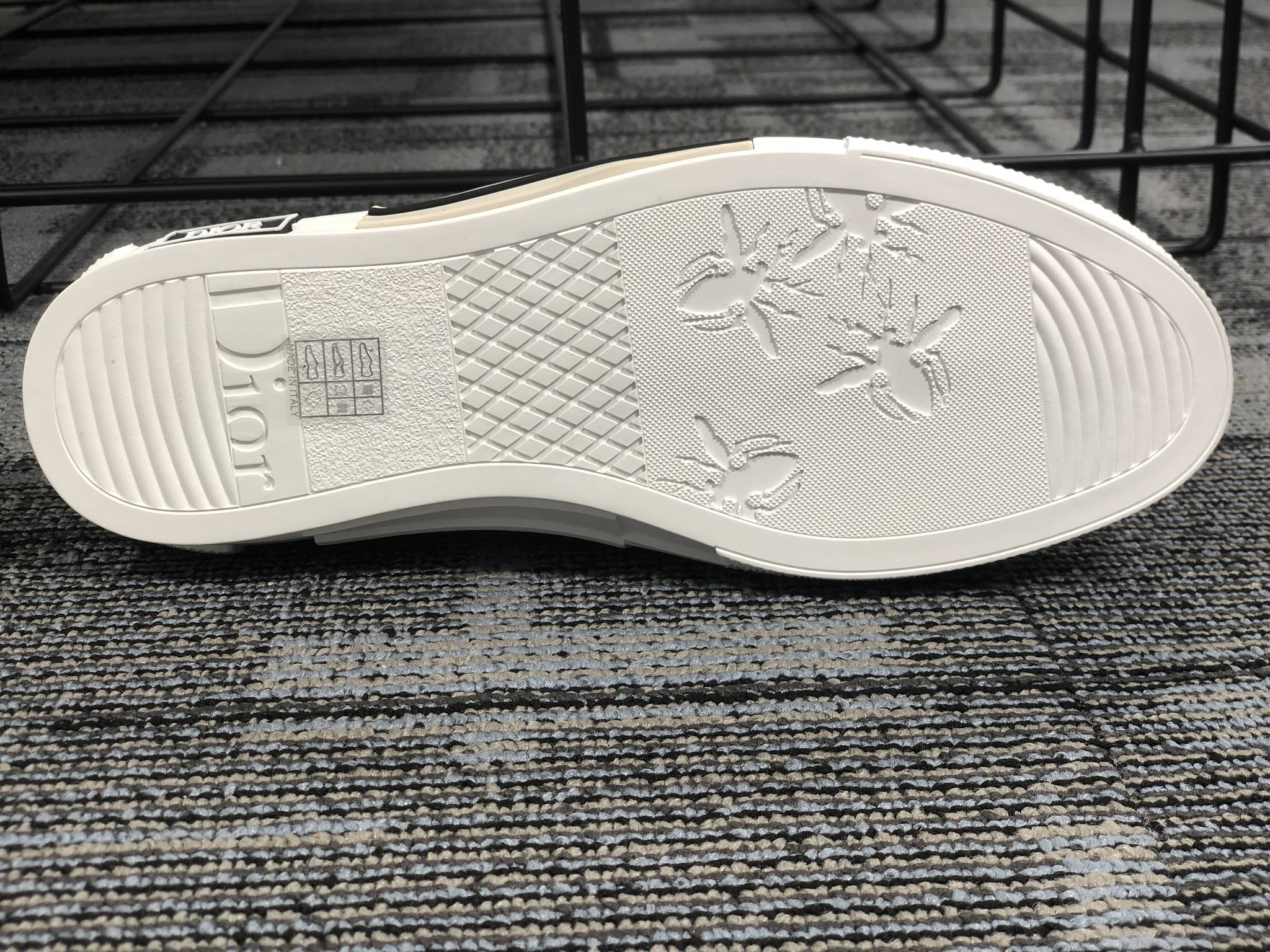 Dior Sneaker_12