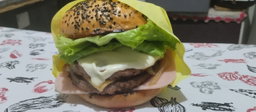 Hamburguesa  doble con papas