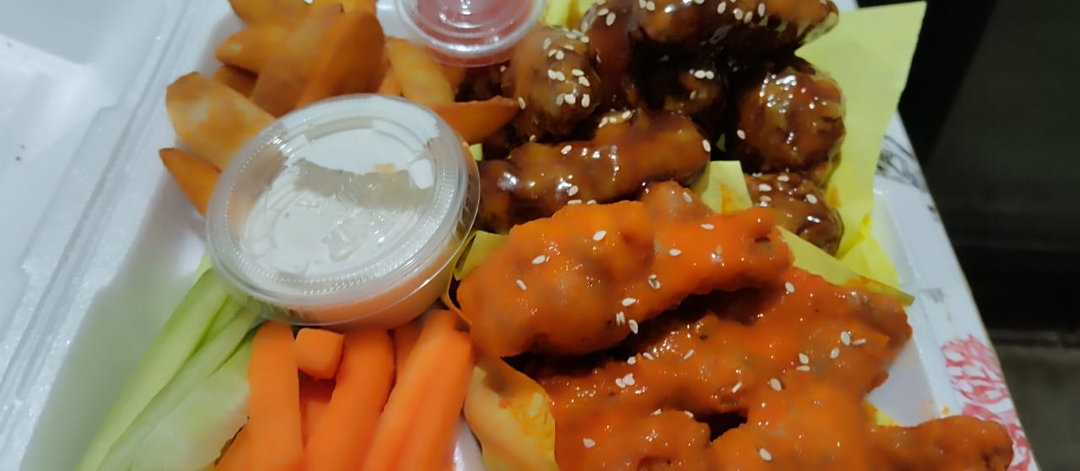 Orden completa de boneles con papas