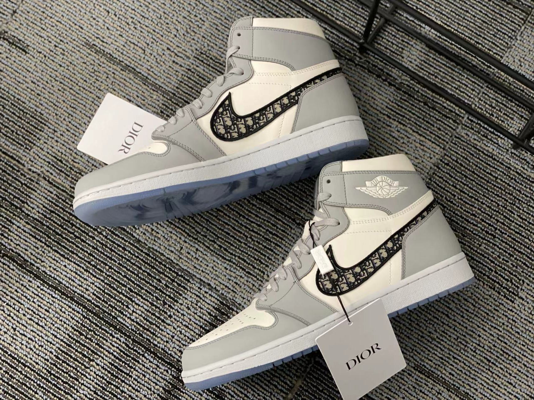 Dior Sneaker_4