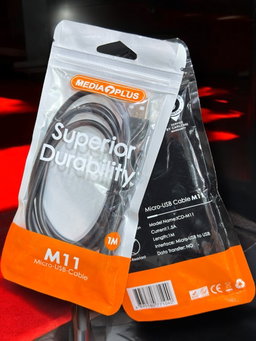 M11 (cable chargeur)