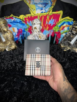 Billetera burberry