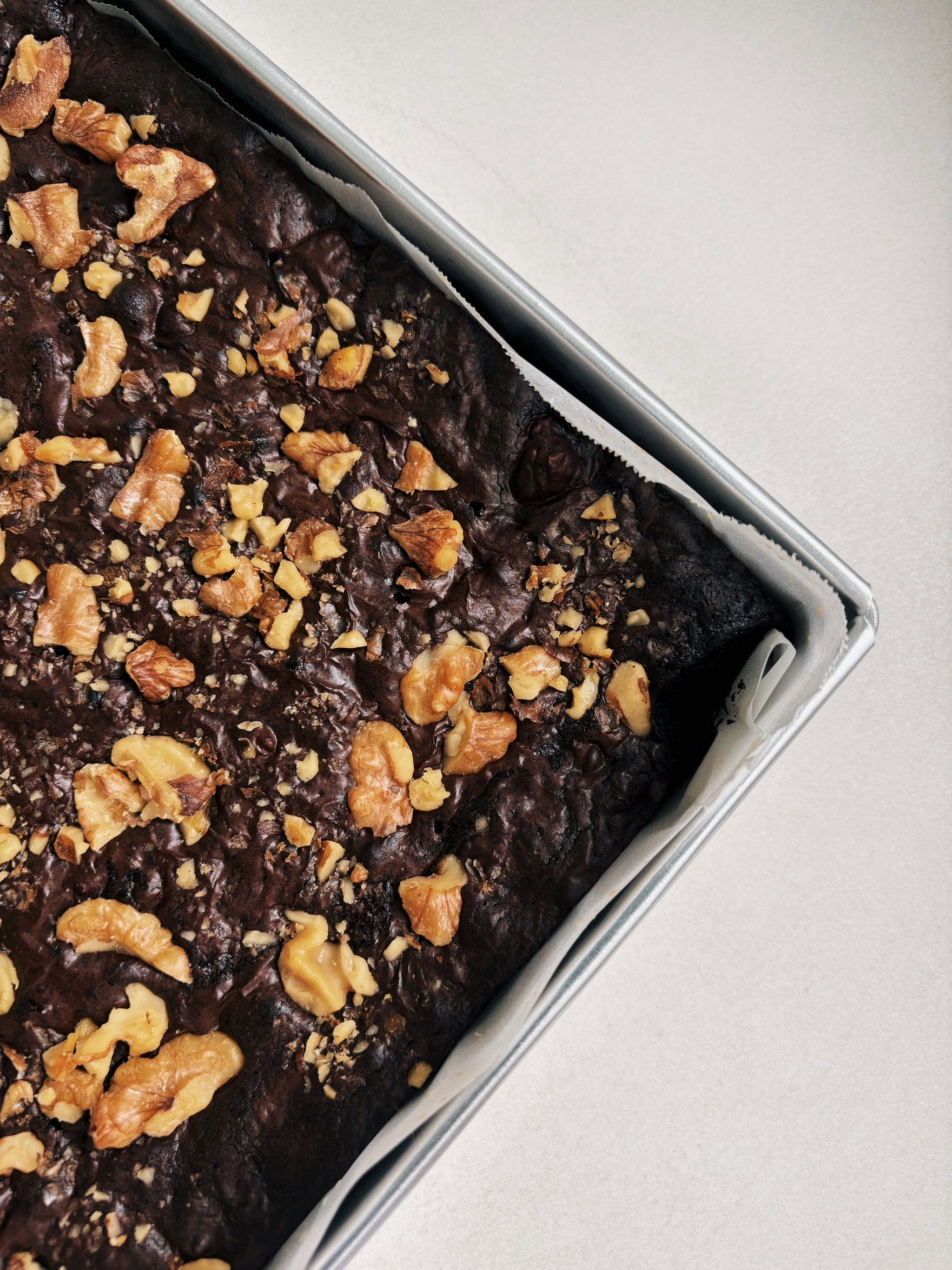 🌰 Nutty Upgrade | Chocolate Chip & Walnut Brownies_2