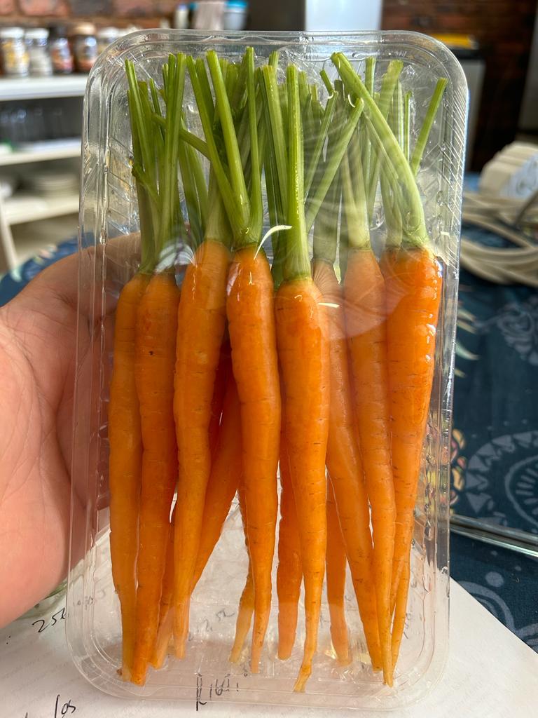 Baby carrots 200g