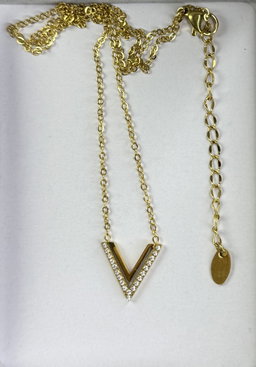 V Necklace