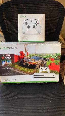 Console de jeux vidéo 
