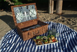 Premium Vegan Beach Picnic Hamper