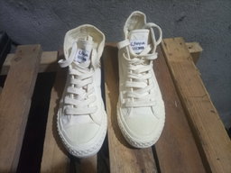 All Star montante blanche P.38