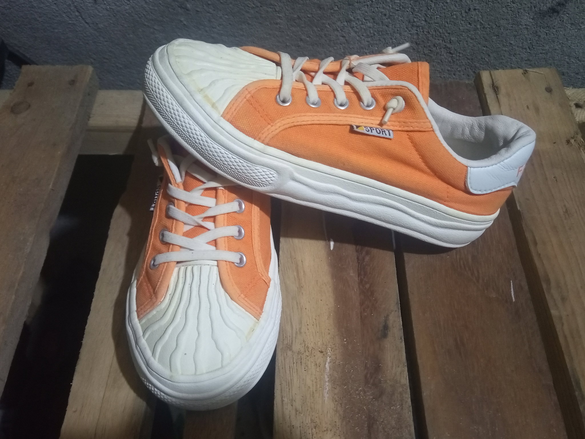 Tennis orange P.37_2