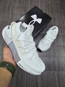 Under Armour Phantom