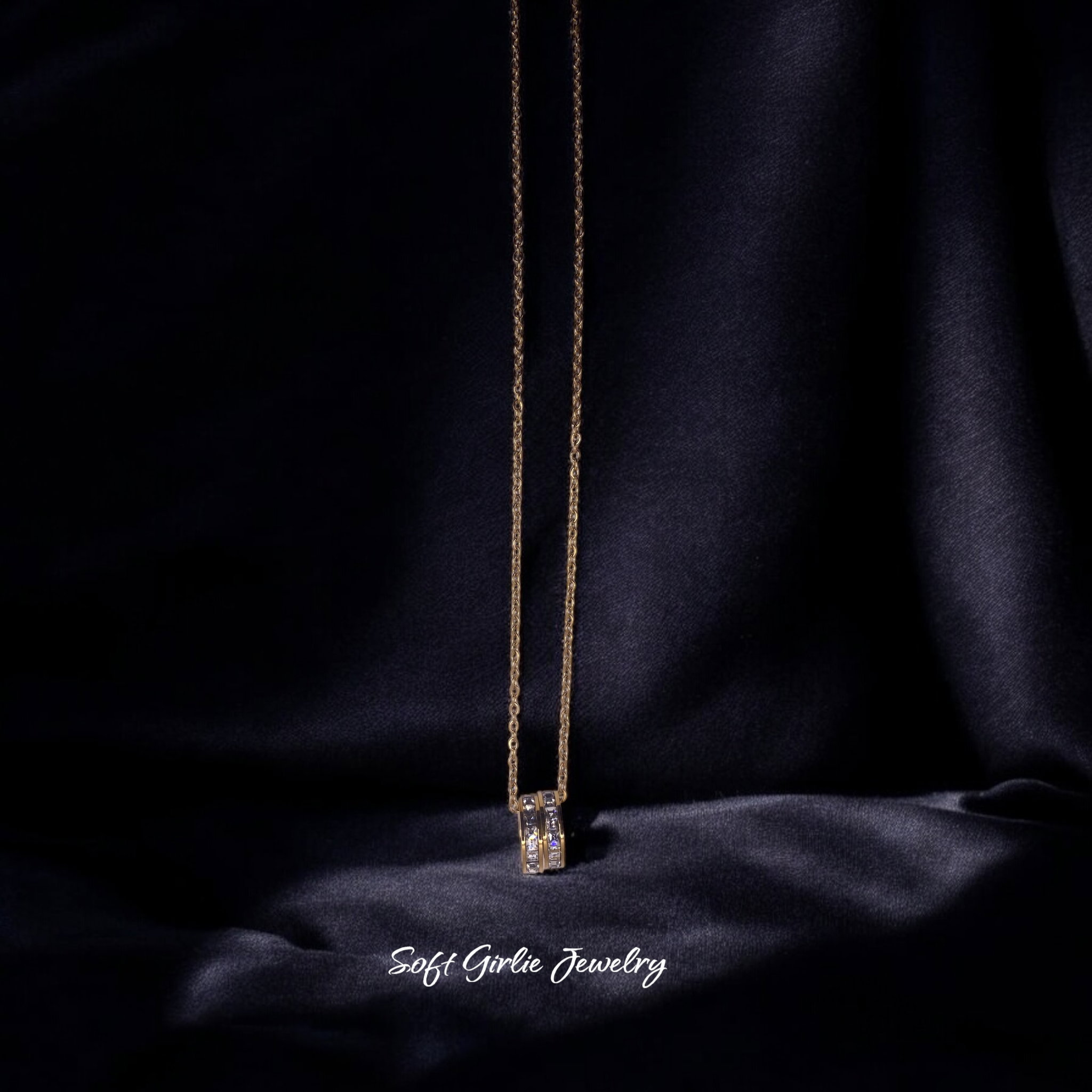 Amour Pendant_0