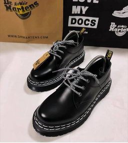 Martens Men's Classic Shoes