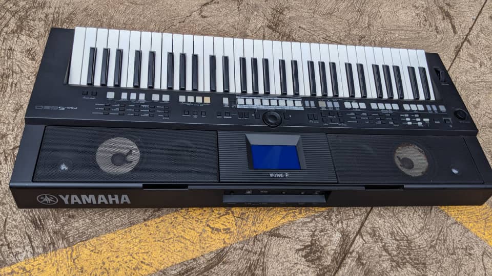 Yamaha PSR 650