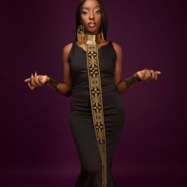 Zulu black and gold necklace set_0