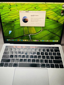 MacBook pro 2019