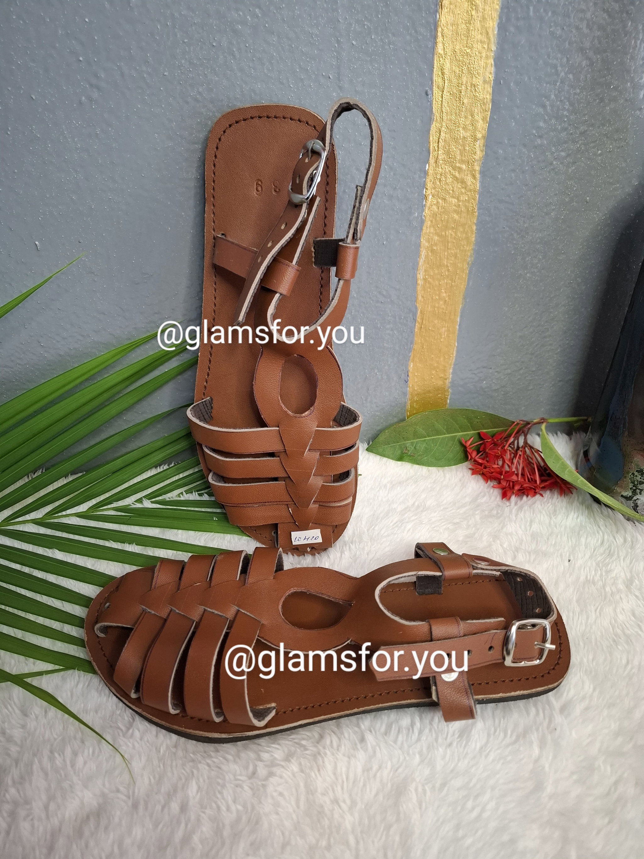 Sandal_0