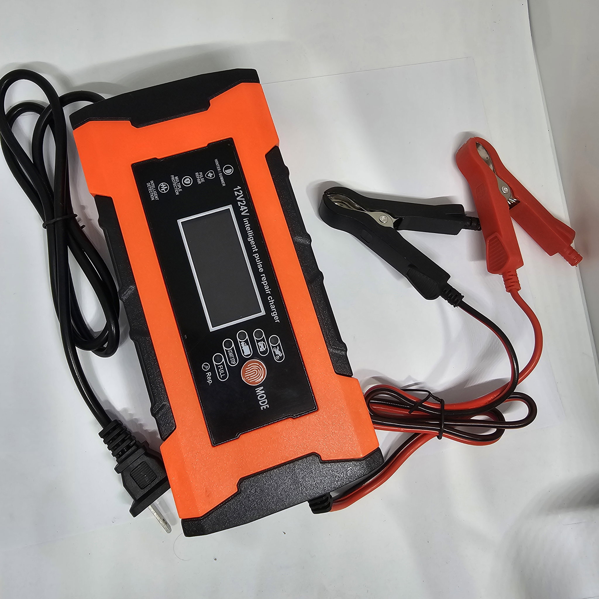 12V / 24V BATTERY CHARGER_1
