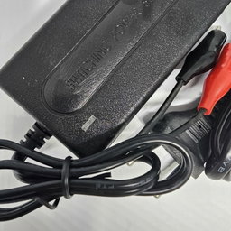 12V 2A BATTERY CHARGER