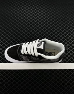 VANS KNU SKOOL 