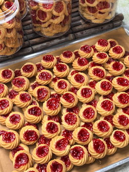 Strawberry Butter Cookies (~40 pcs)