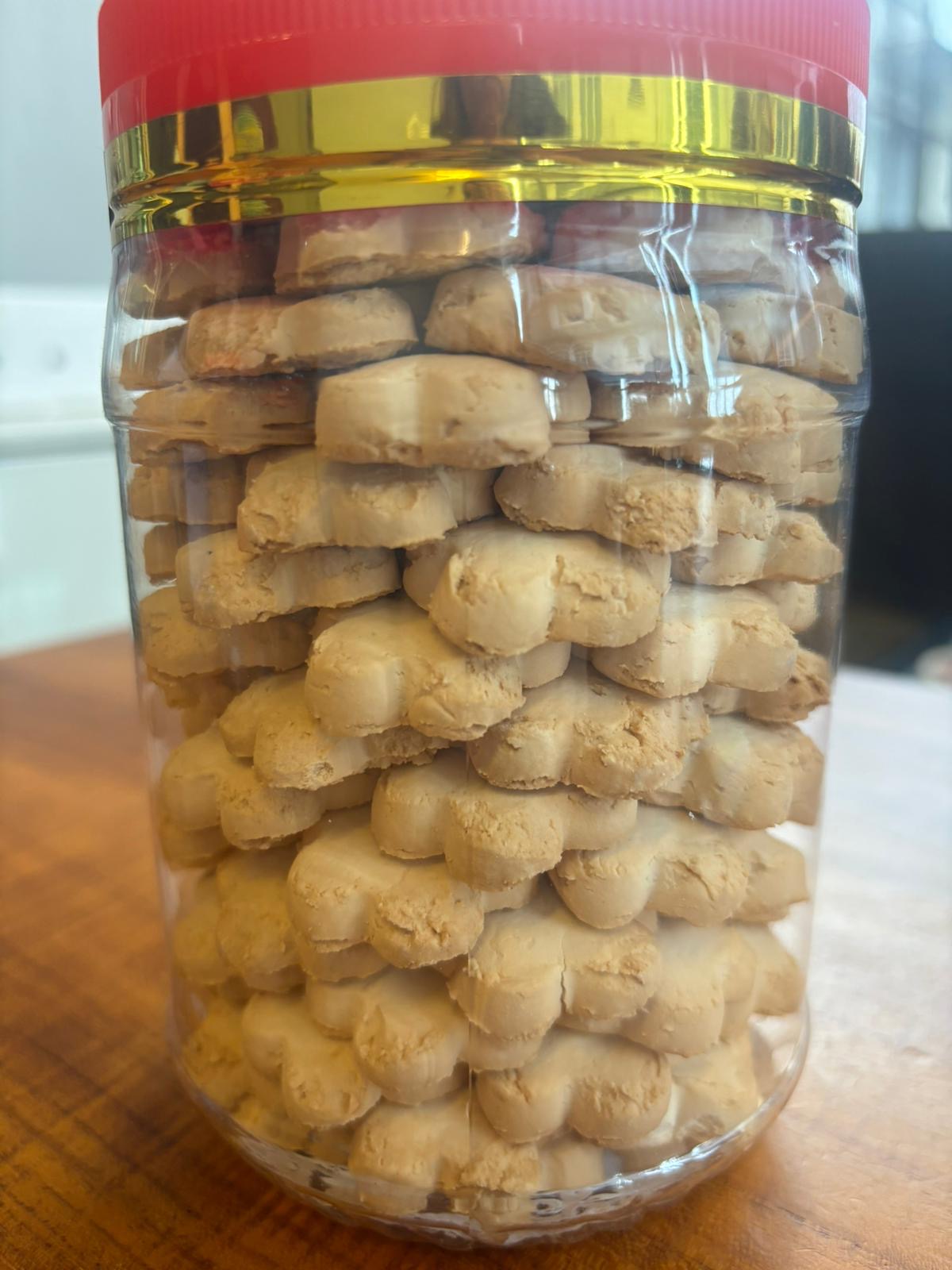 Kueh Bangkit 300grams (Bottle)_0