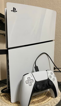  Playstation 5 slim Édition numérique + 02 manettes 