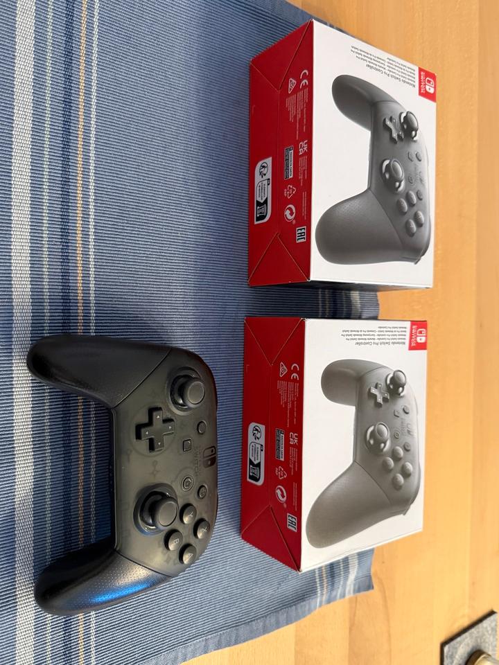 Nintendo Switch OLED, 2 jeux, 2 manettes EN ABSOLUMENT ÉTAT NEUF !_1