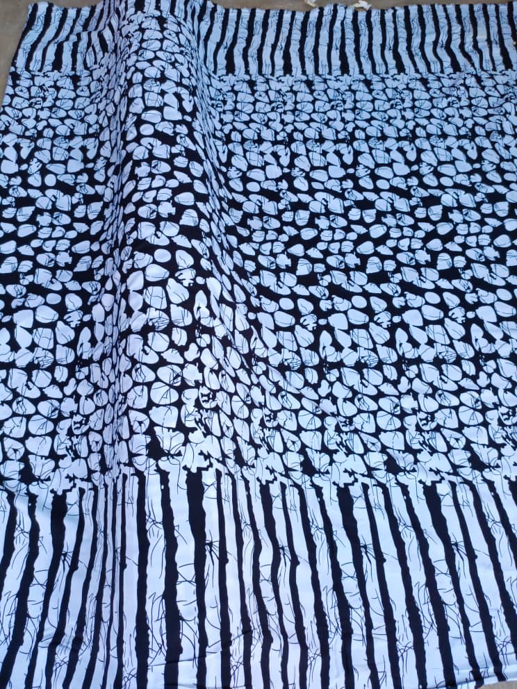 Tissu crêpes pour robes de femmes 4 yards_14