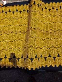 Tissu crêpes pour robes de femmes 4 yards