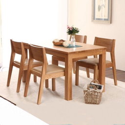 Table à manger moderne 