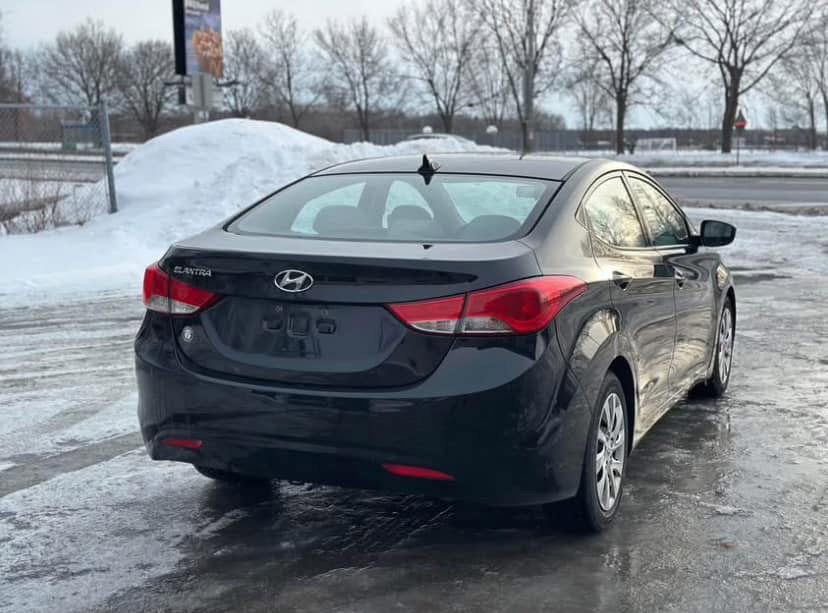 Hyundai Elantra_0