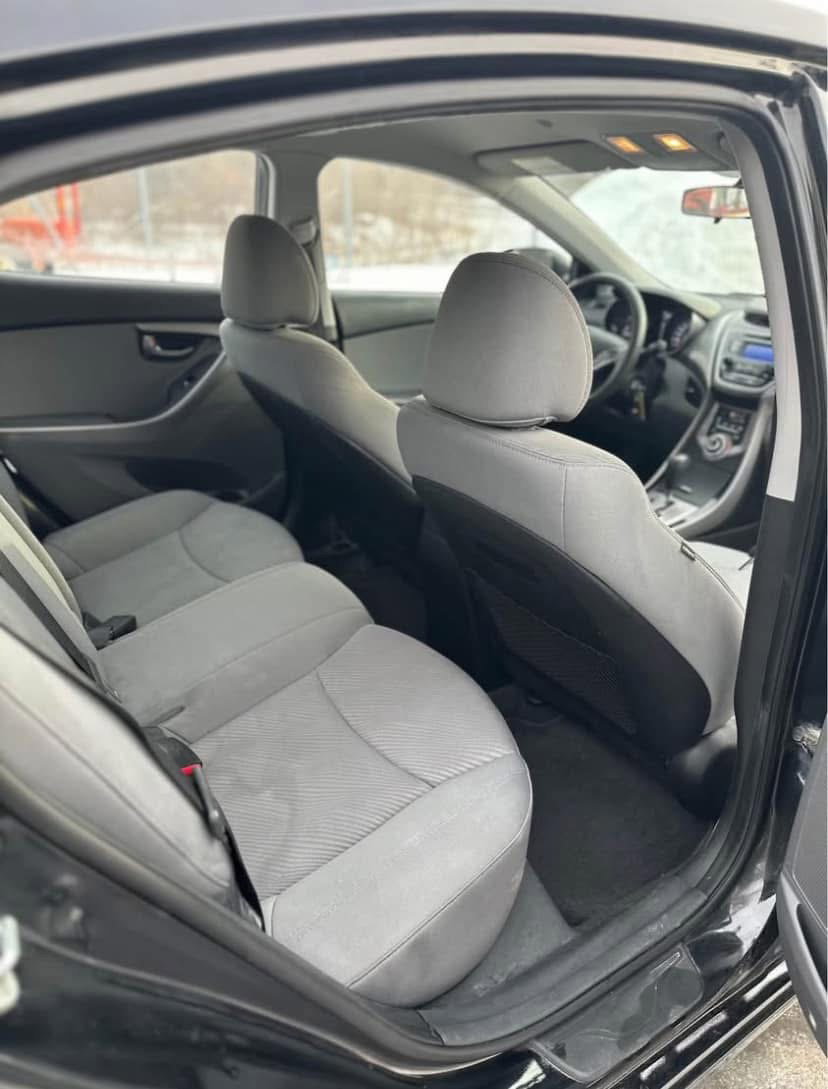 Hyundai Elantra_10